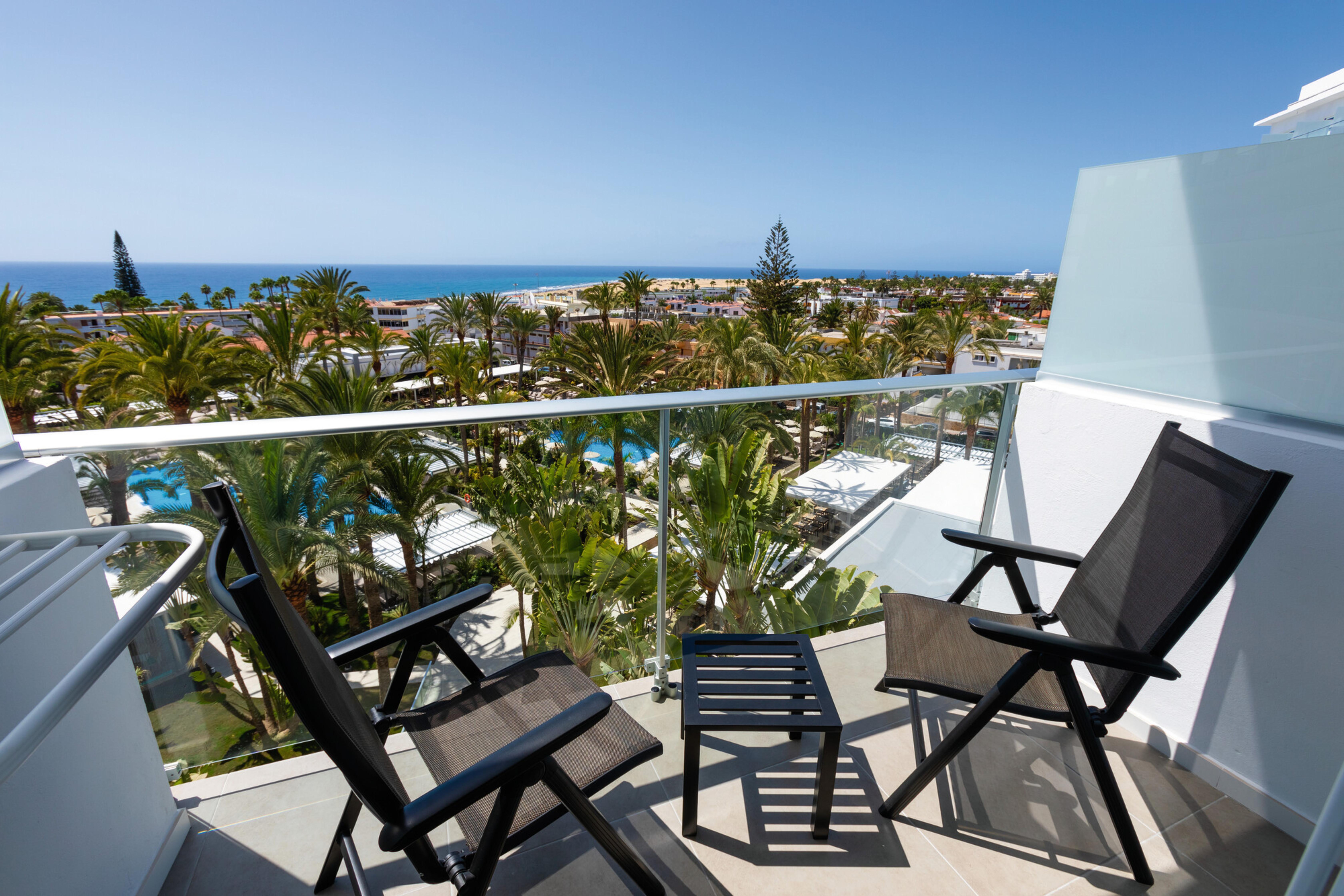 Riu Palace Palmeras 普拉亚戴尔雷安格莱斯 外观 照片