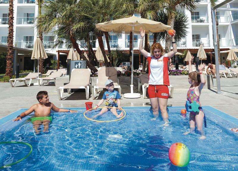 Riu Palace Palmeras 普拉亚戴尔雷安格莱斯 外观 照片